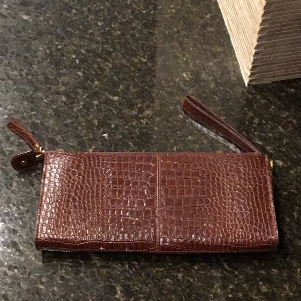 Talbots wristlet Brown Leather